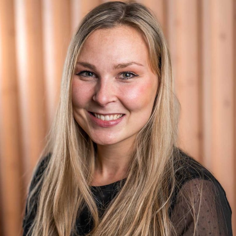 Laura Detje - Recruiterin bei der Ersten Hausverwaltung - Ansprechpartnerin für Bewerbungen